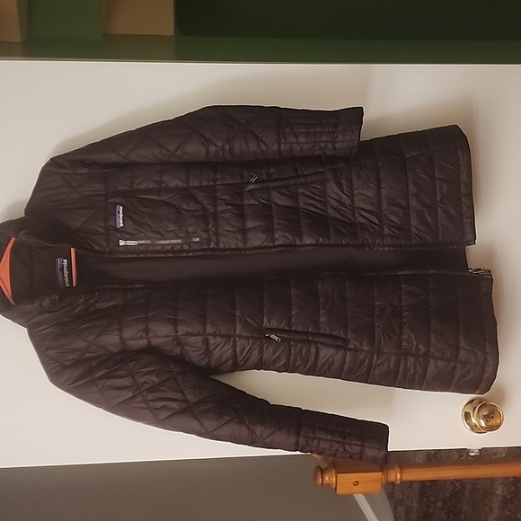 Patagonia Winter Coat - Picture 12 of 13